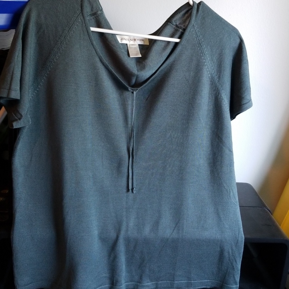 Silk short sleeved sweater